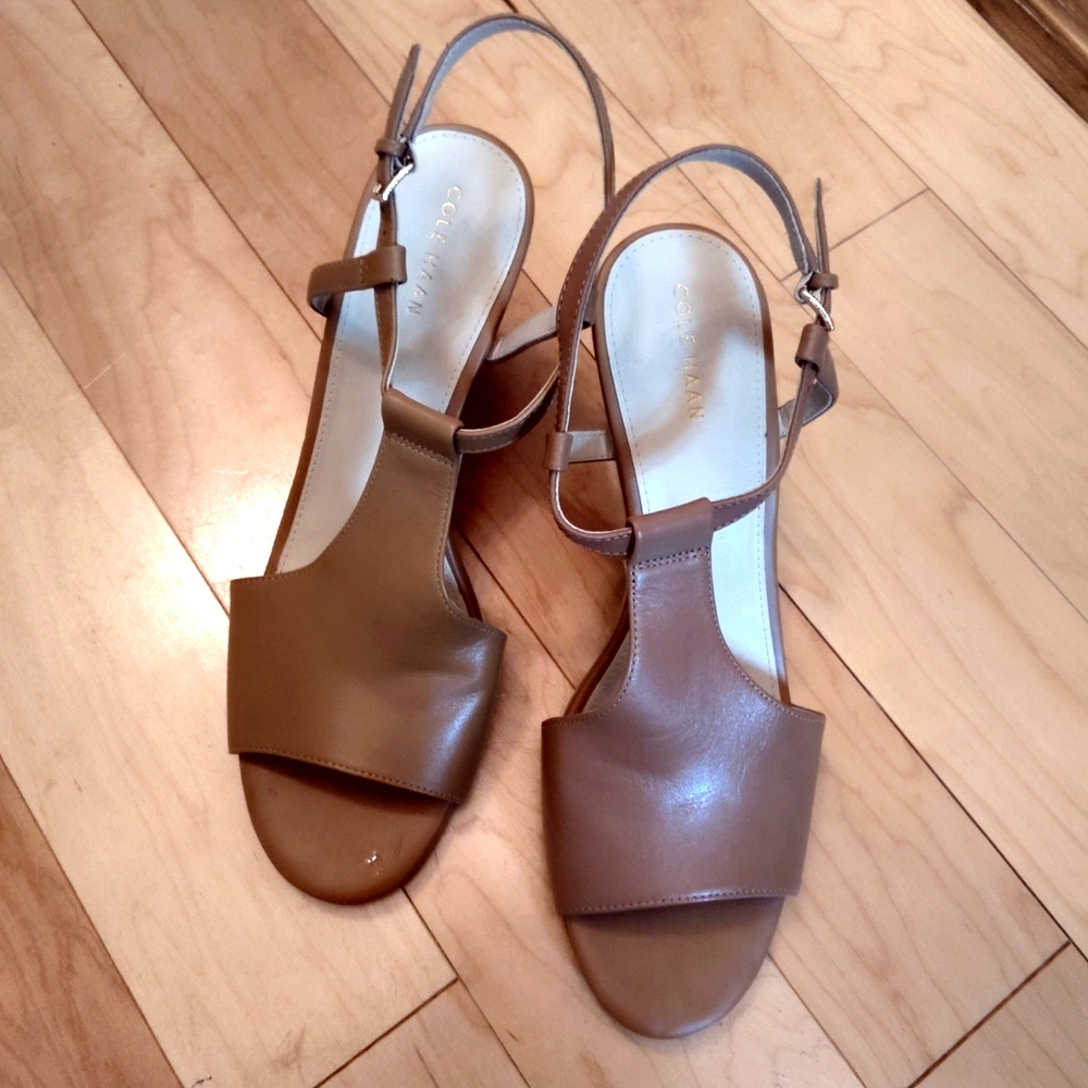 Cole Haan Maddie wedge sandal 8.5